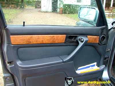 garniture porte avant E32 00