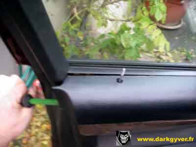 garniture porte avant E34 08