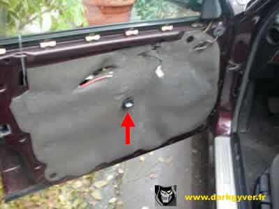 garniture porte avant E34 10