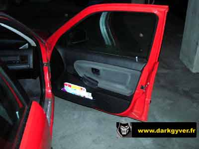 garniture porte avant E36 01