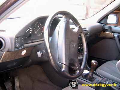 volant E34 00