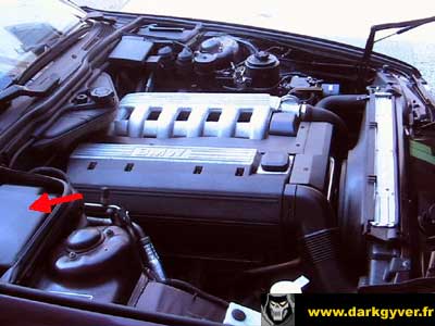boitier relais et fusibles E34 07