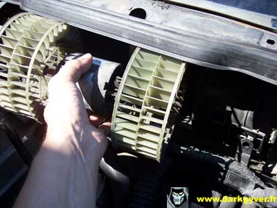 moteur ventilation E34 12