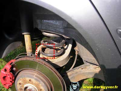 ressort arriere E46 08